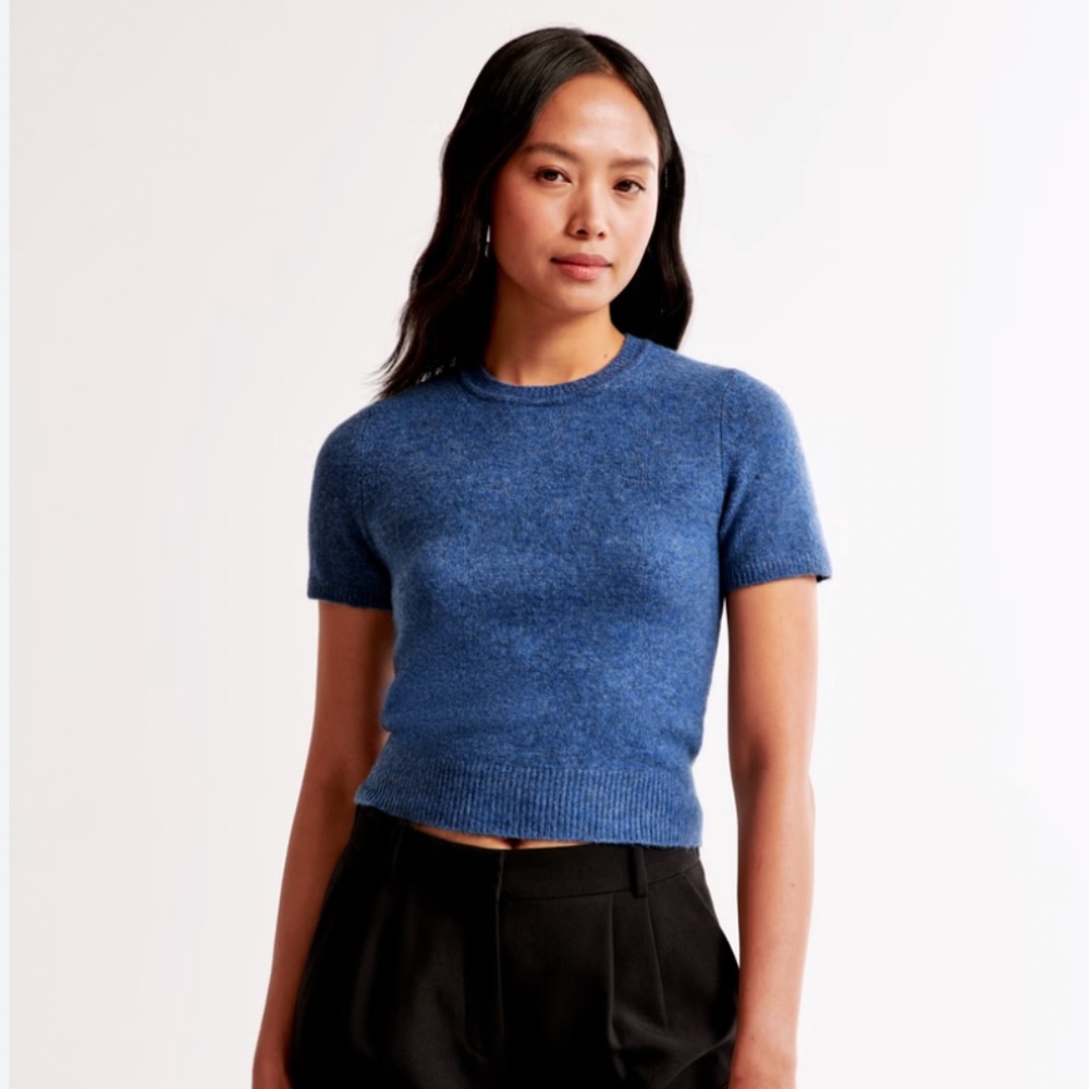 Crew Sweater Tee